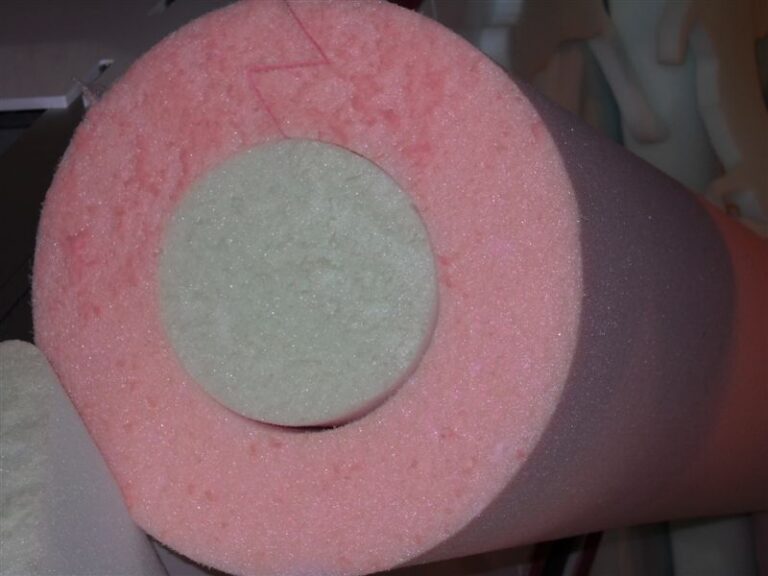 Hot-wire-CNC-Foam-cutting-equipment-XTR-Fast-wire-cutter-Cutting-material-soft-and-rigid-foams